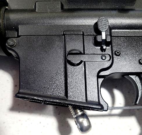 Pivoting Locking Rod pivoted into the barrel chamber